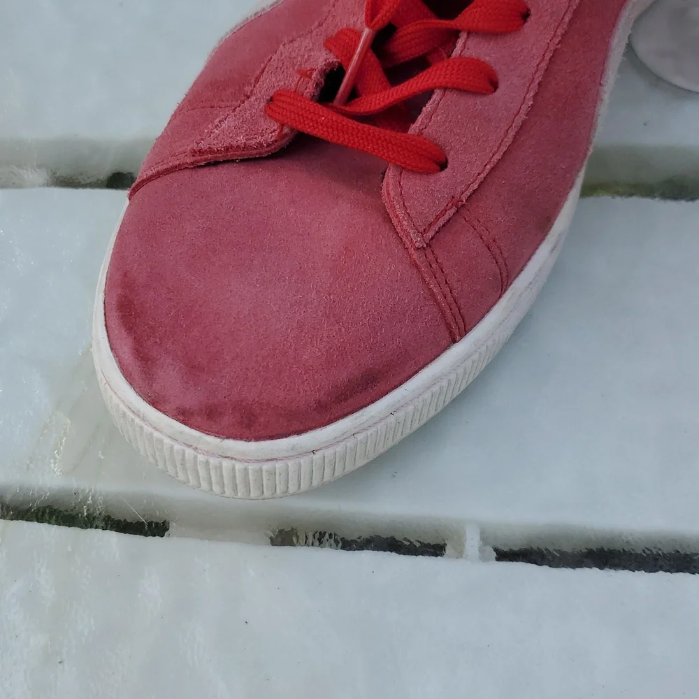 Puma Hi Tops Size US 12. Red With Gray And White. GPWC